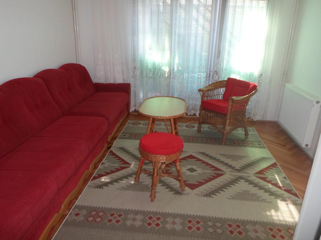 Yasmin Διαμέρισμα Σαράγεβο Δωμάτιο φωτογραφία